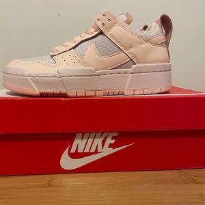 New in Box W Nike  Nike Dunk Low Size 5